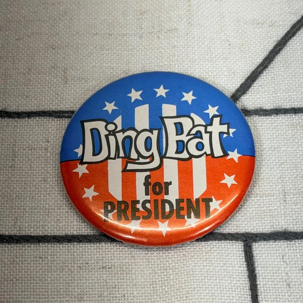 All in the Family Ding Bat for President Pin 1.75